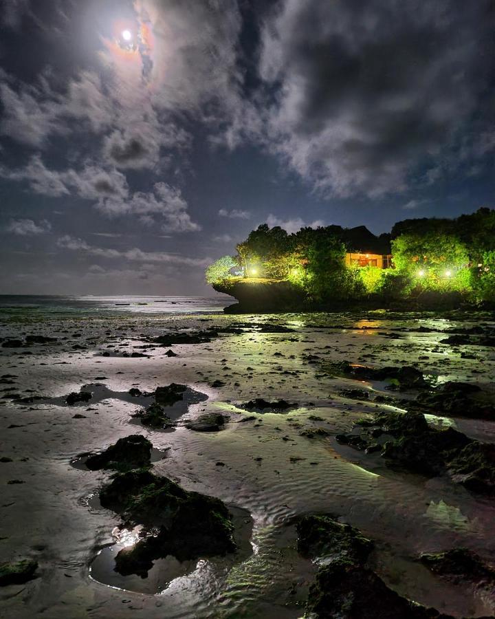 Karibu Beach Resort 퐁궤 외부 사진