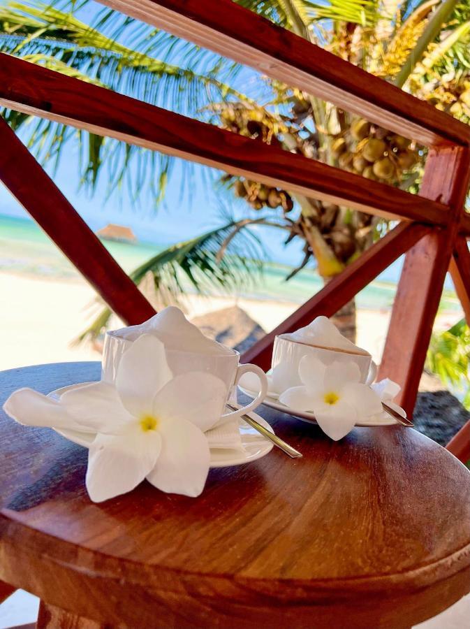 Karibu Beach Resort 퐁궤 외부 사진
