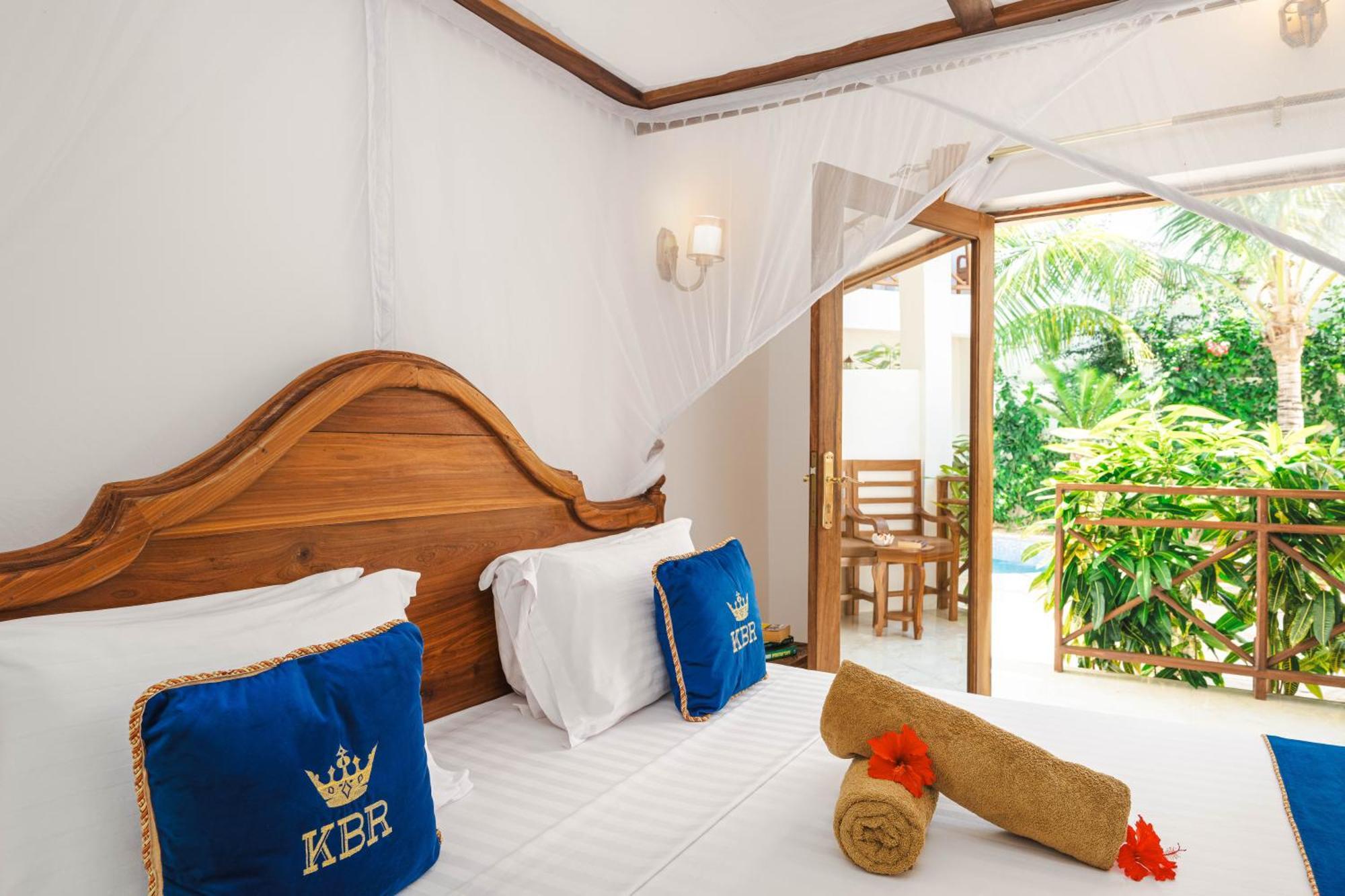 Karibu Beach Resort 퐁궤 외부 사진
