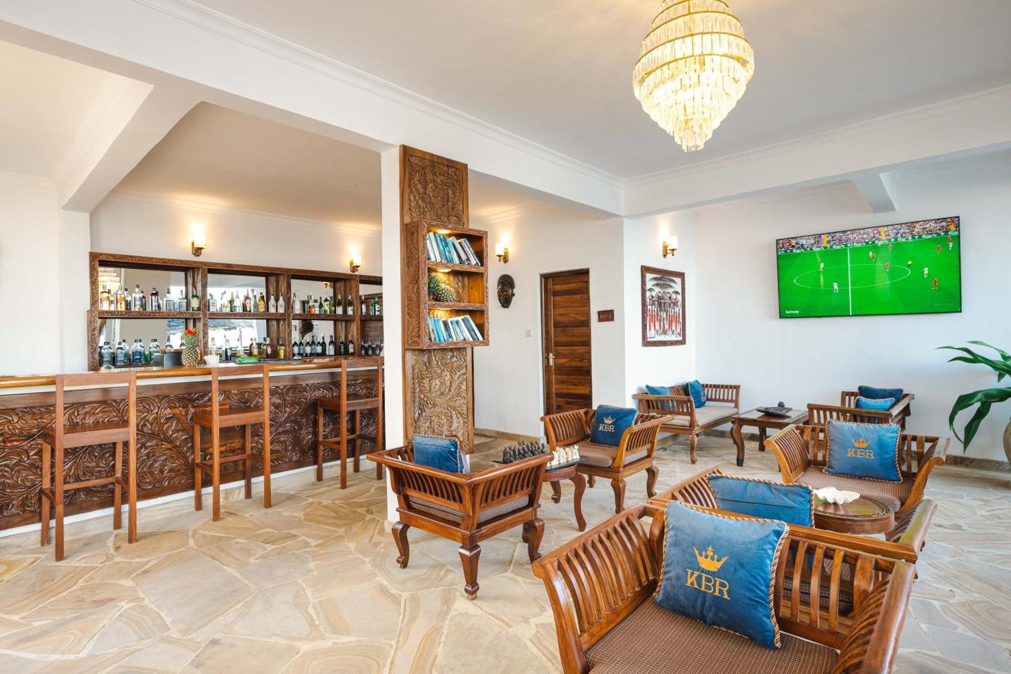 Karibu Beach Resort 퐁궤 외부 사진